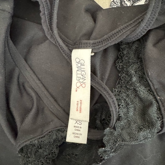 Gilligan & O'Malley Black and White Floral Chemise Set - Picture 2 of 3